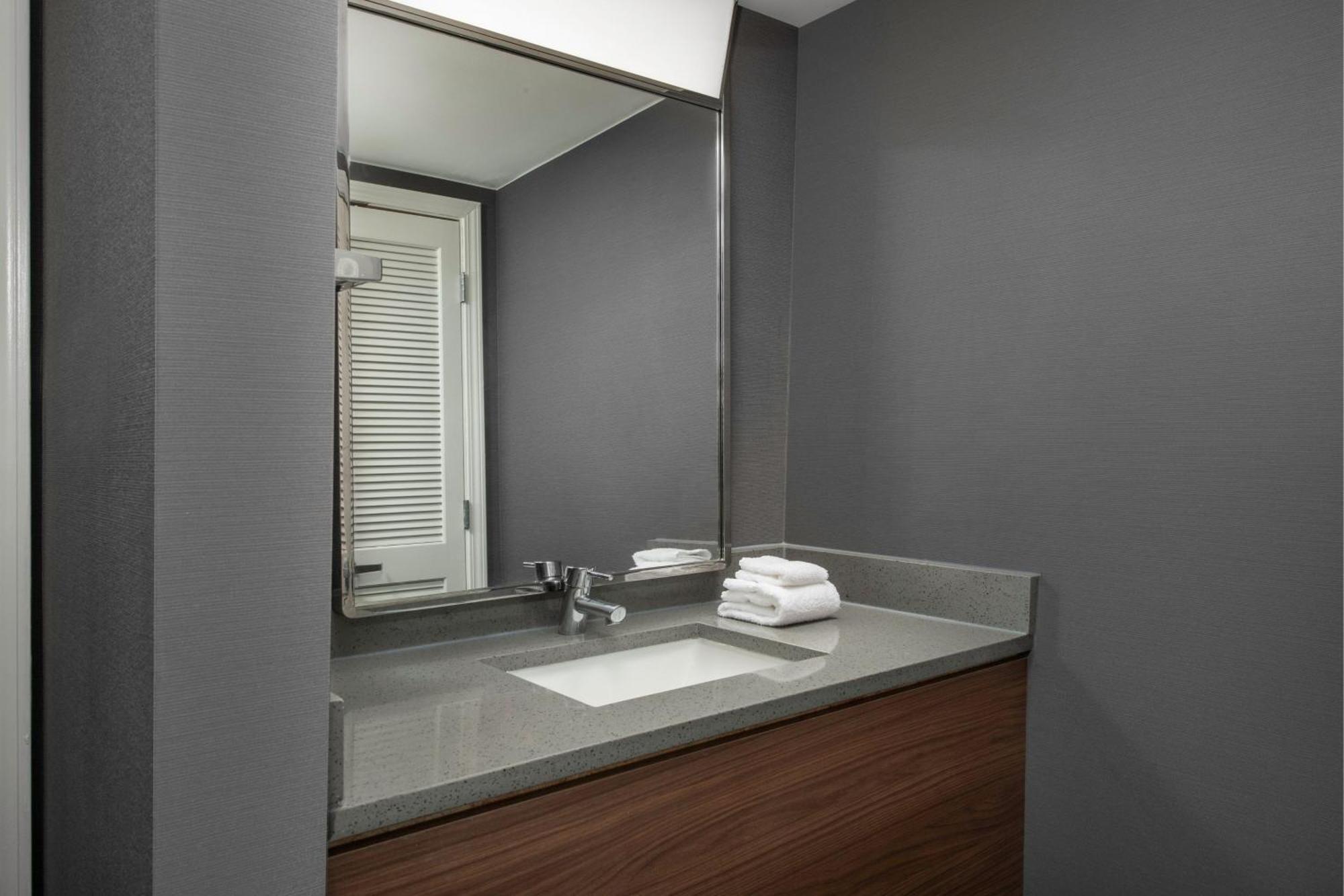 Courtyard By Marriott Dothan Ngoại thất bức ảnh