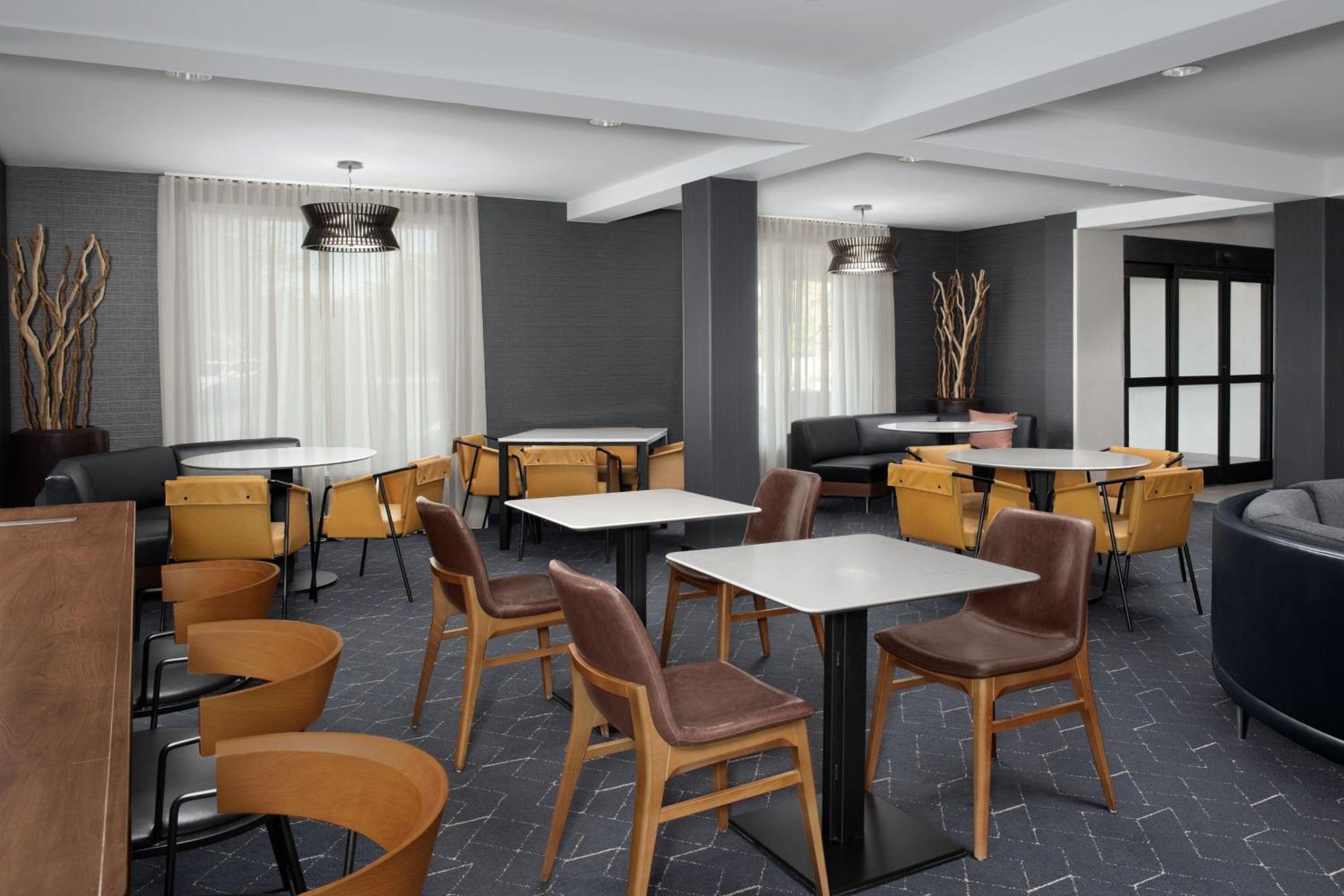 Courtyard By Marriott Dothan Ngoại thất bức ảnh